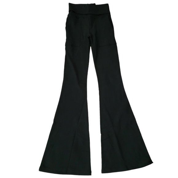 OFFLINE By Aerie Black Ribbed Pocket Foldover Low Rise Flare Legging Size S - Picture 8 of 14